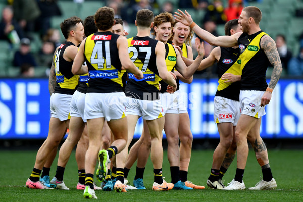 AFL 2024 Round 20 - Collingwood v Richmond - A-52246631