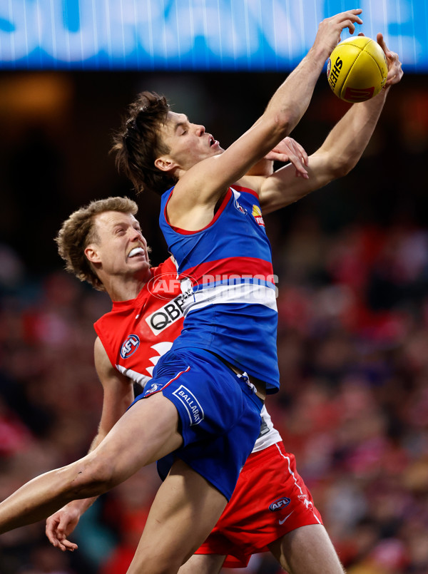 AFL 2024 Round 20 - Sydney v Western Bulldogs - A-52249138