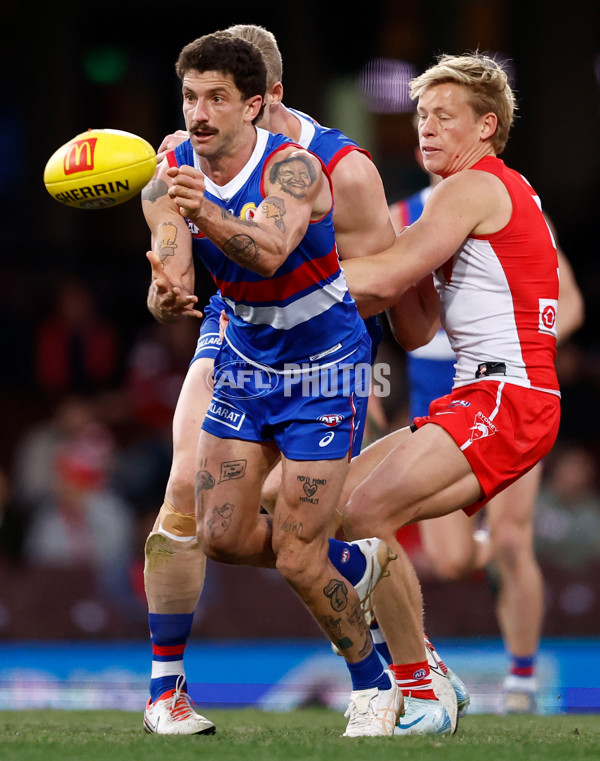 AFL 2024 Round 20 - Sydney v Western Bulldogs - A-52249139