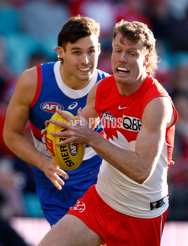 AFL 2024 Round 20 - Sydney v Western Bulldogs - A-52249190