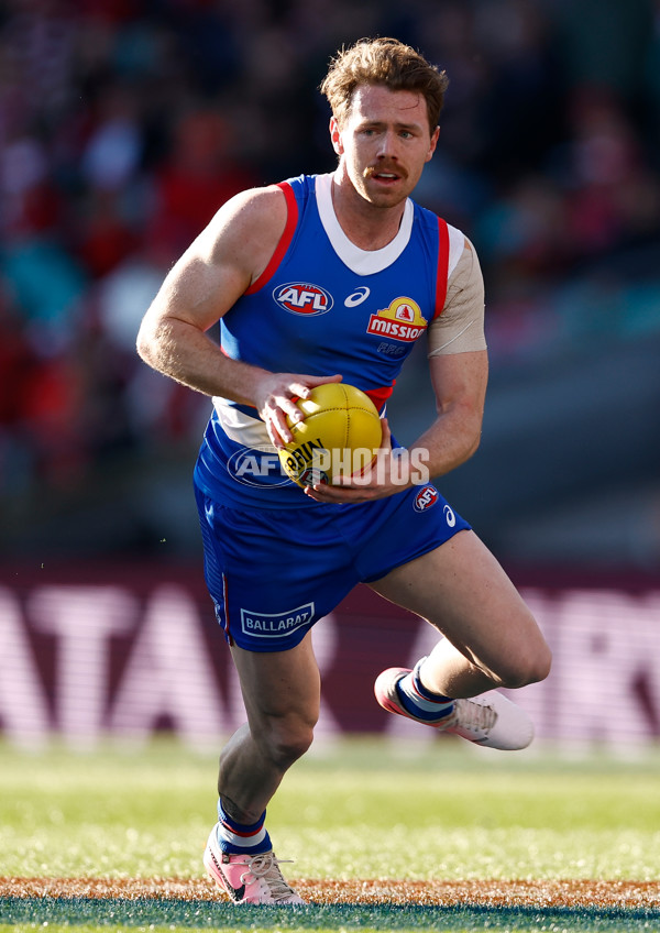 AFL 2024 Round 20 - Sydney v Western Bulldogs - A-52249192