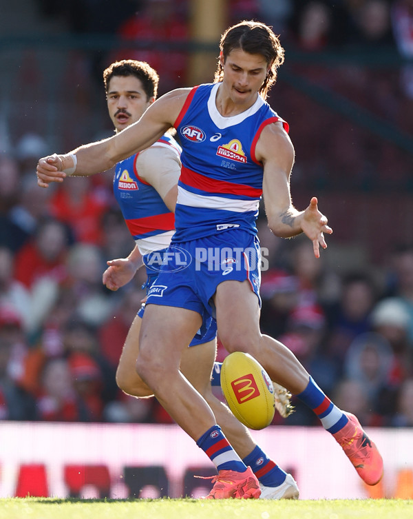 AFL 2024 Round 20 - Sydney v Western Bulldogs - A-52249194