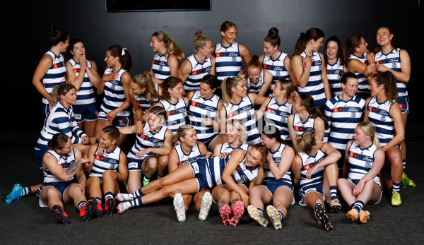 AFLW 2024 Media - Geelong Team Photo Day - A-52351420