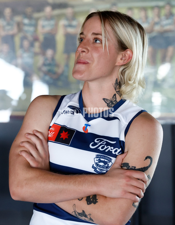 AFLW 2024 Media - Geelong Team Photo Day - A-52355740