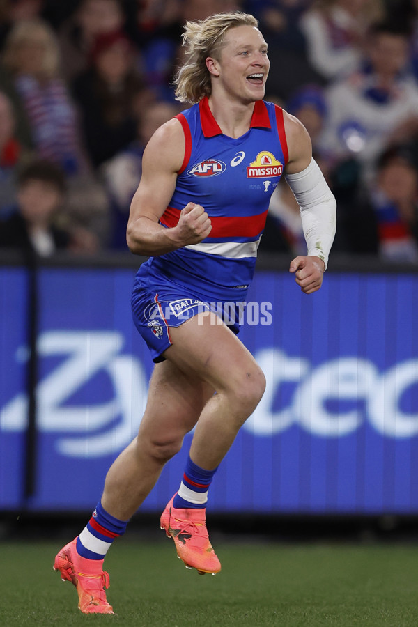 AFL 2024 Round 21 - Footscray v Melbourne - A-52445389