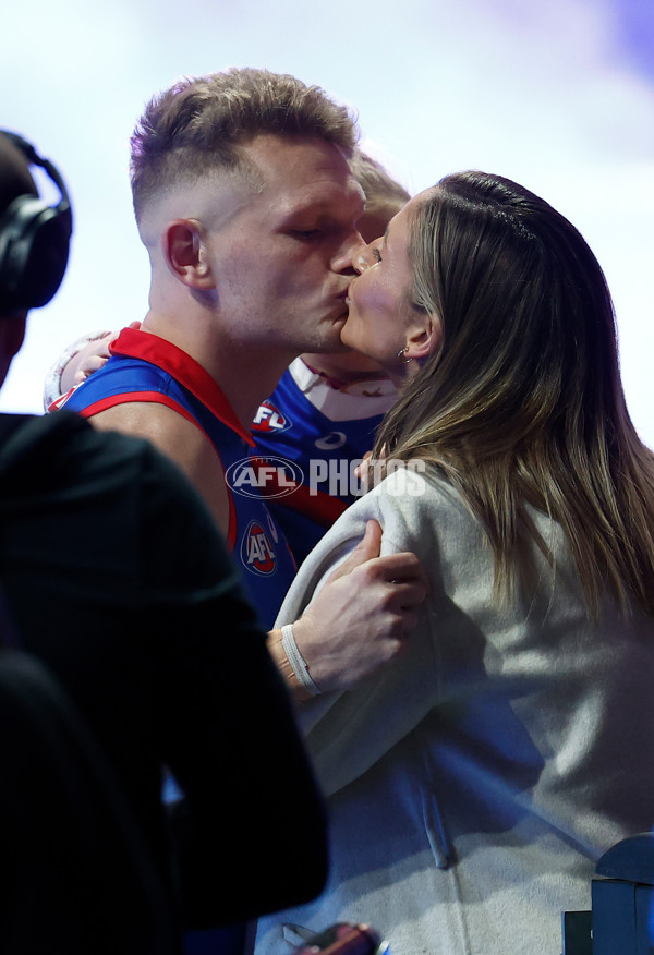 AFL 2024 Round 21 - Footscray v Melbourne - A-52445390