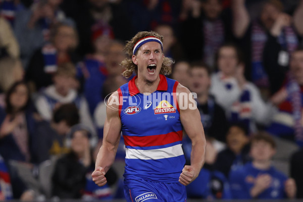 AFL 2024 Round 21 - Footscray v Melbourne - A-52445395