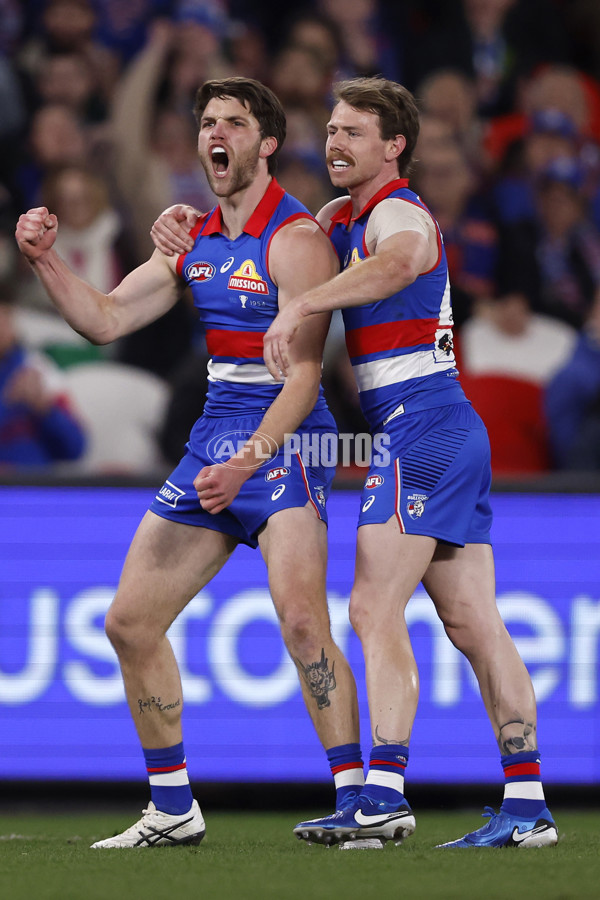 AFL 2024 Round 21 - Footscray v Melbourne - A-52445409