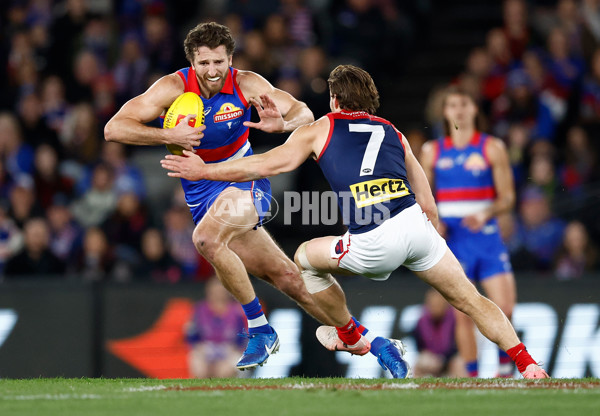 AFL 2024 Round 21 - Footscray v Melbourne - A-52445428