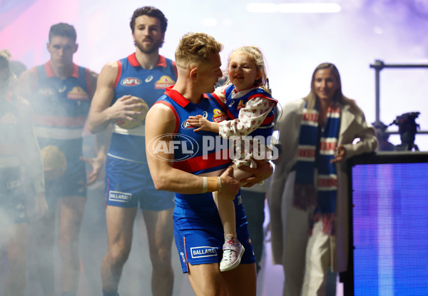 AFL 2024 Round 21 - Footscray v Melbourne - A-52445867