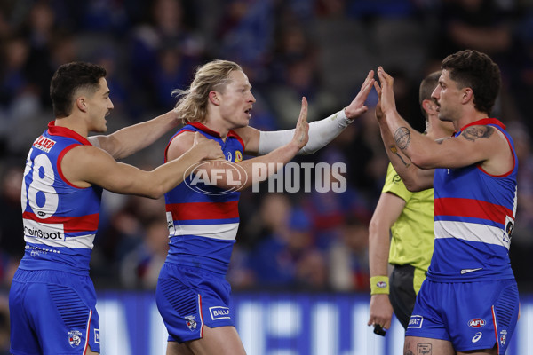 AFL 2024 Round 21 - Footscray v Melbourne - A-52445869