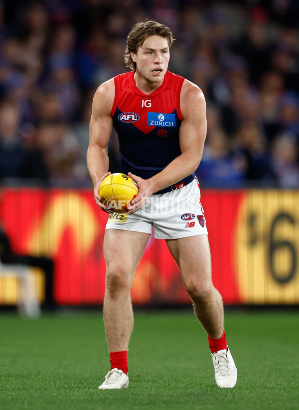 AFL 2024 Round 21 - Footscray v Melbourne - A-52445888