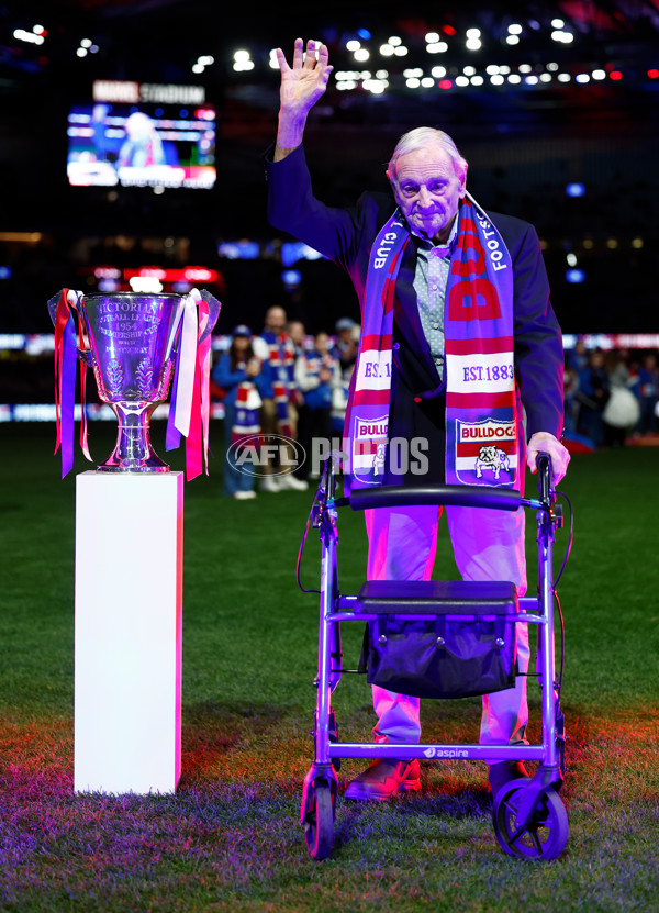 AFL 2024 Round 21 - Footscray v Melbourne - A-52445932