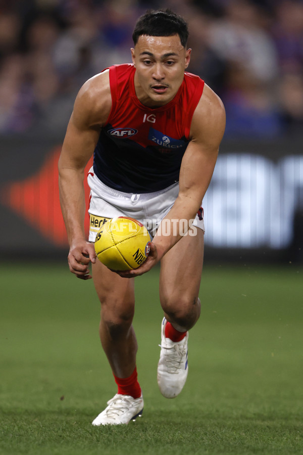 AFL 2024 Round 21 - Footscray v Melbourne - A-52450013