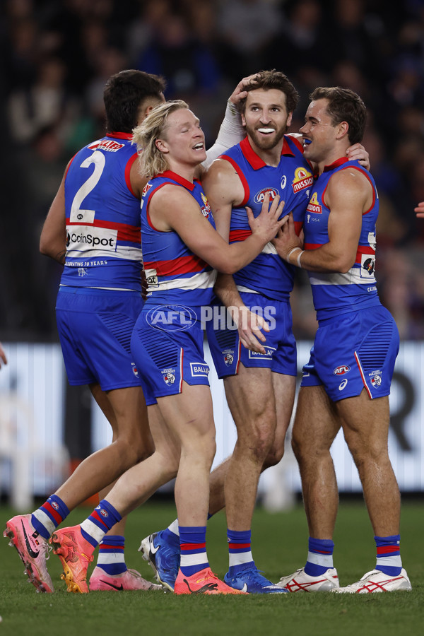 AFL 2024 Round 21 - Footscray v Melbourne - A-52451799