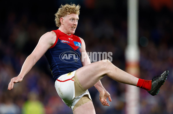 AFL 2024 Round 21 - Footscray v Melbourne - A-52451806