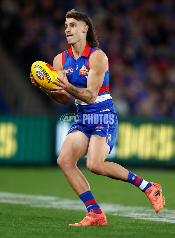 AFL 2024 Round 21 - Footscray v Melbourne - A-52451823