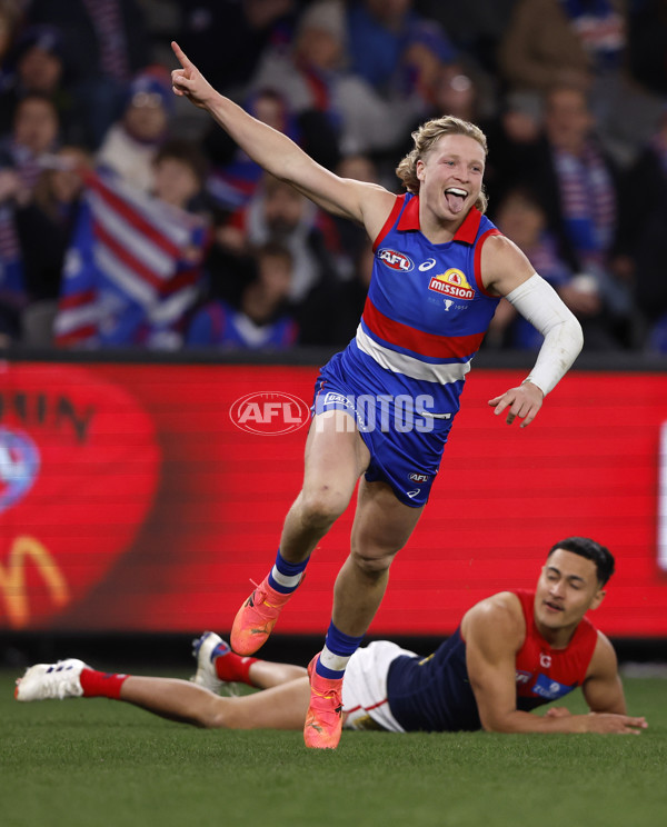 AFL 2024 Round 21 - Footscray v Melbourne - A-52452333