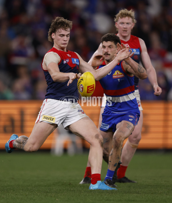 AFL 2024 Round 21 - Footscray v Melbourne - A-52452427