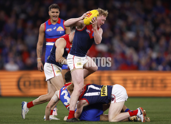 AFL 2024 Round 21 - Footscray v Melbourne - A-52454574