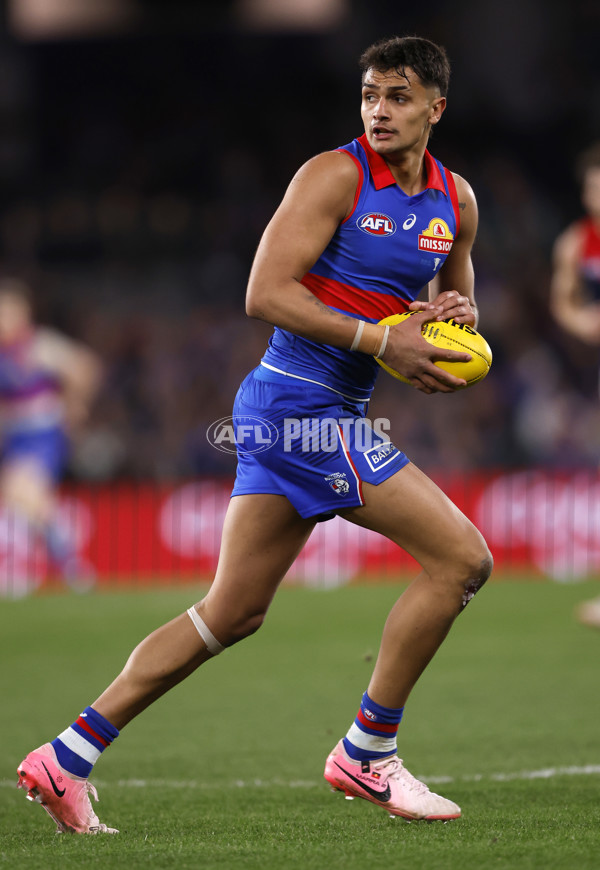 AFL 2024 Round 21 - Footscray v Melbourne - A-52454610