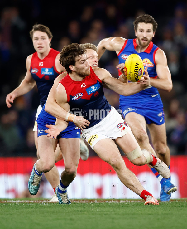 AFL 2024 Round 21 - Footscray v Melbourne - A-52454648