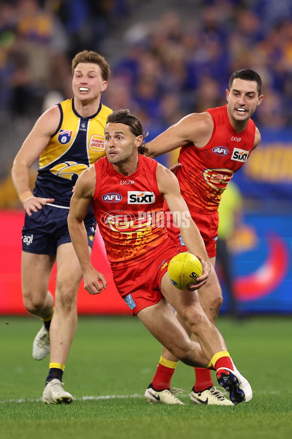 AFL 2024 Round 21 - West Coast v Gold Coast - A-52455103