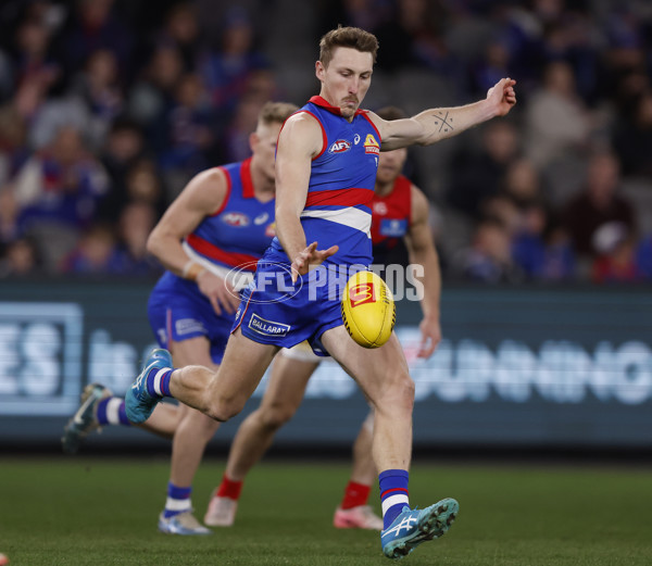 AFL 2024 Round 21 - Footscray v Melbourne - A-52455117