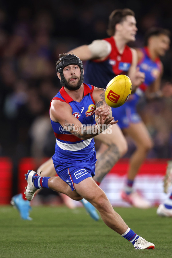 AFL 2024 Round 21 - Footscray v Melbourne - A-52457028