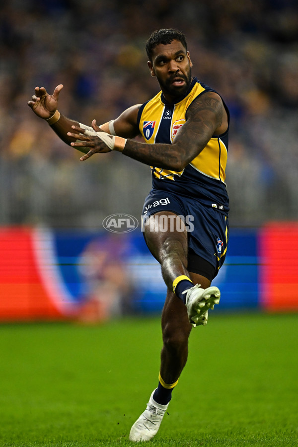 AFL 2024 Round 21 - West Coast v Gold Coast - A-52457069