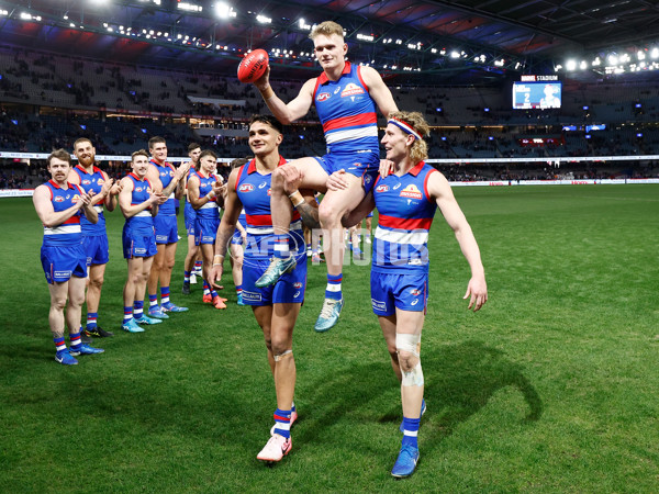 AFL 2024 Round 21 - Footscray v Melbourne - A-52457777