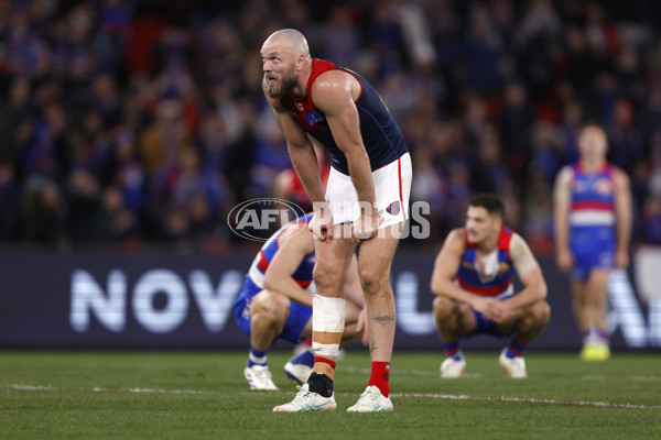 AFL 2024 Round 21 - Footscray v Melbourne - A-52459405