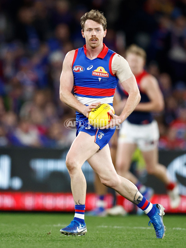 AFL 2024 Round 21 - Footscray v Melbourne - A-52459499