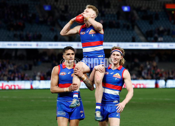 AFL 2024 Round 21 - Footscray v Melbourne - A-52460511