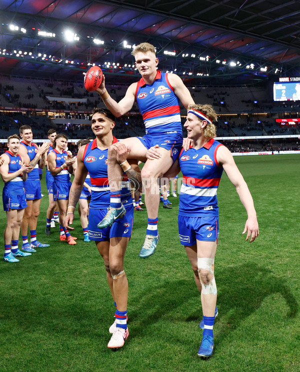 AFL 2024 Round 21 - Footscray v Melbourne - A-52460512