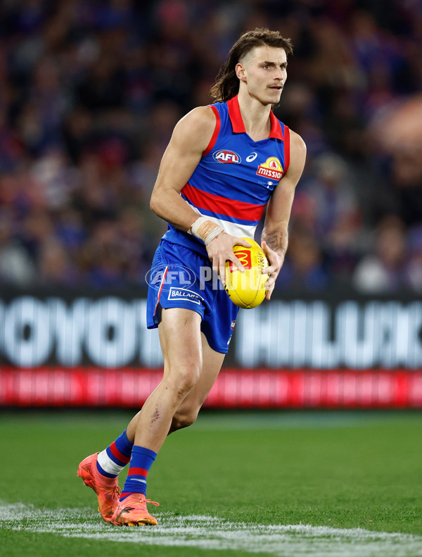 AFL 2024 Round 21 - Footscray v Melbourne - A-52460567