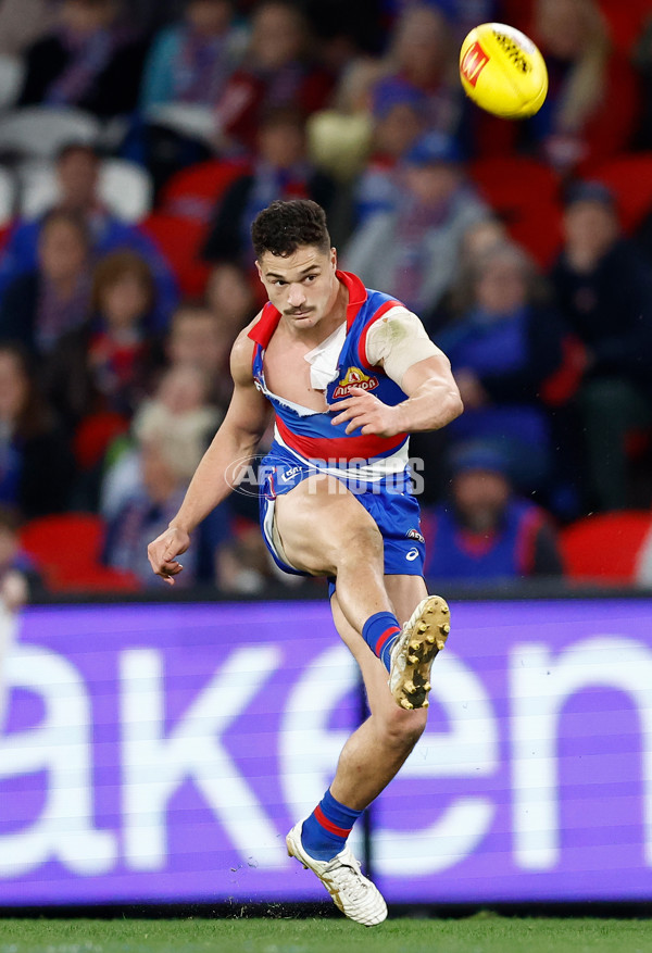 AFL 2024 Round 21 - Footscray v Melbourne - A-52460570