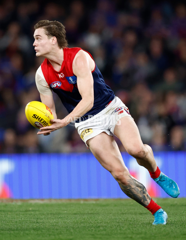 AFL 2024 Round 21 - Footscray v Melbourne - A-52460571