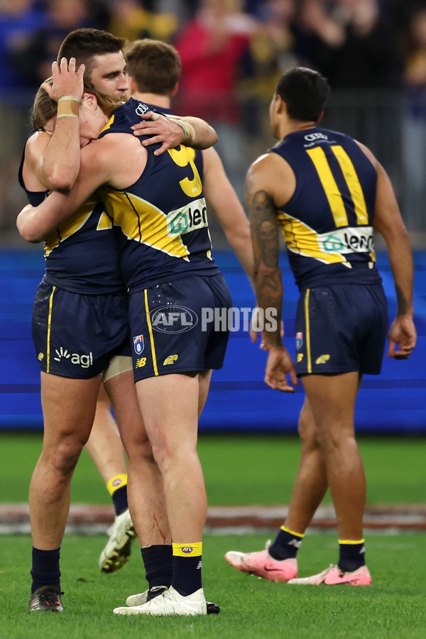 AFL 2024 Round 21 - West Coast v Gold Coast - A-52462112