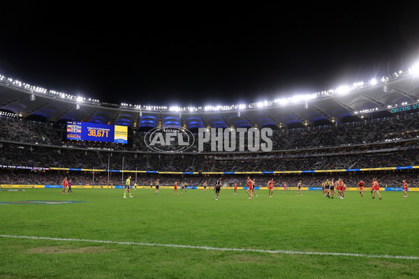 AFL 2024 Round 21 - West Coast v Gold Coast - A-52462812
