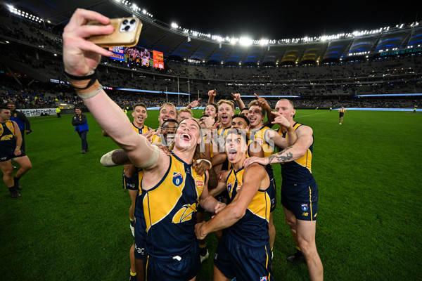 AFL 2024 Round 21 - West Coast v Gold Coast - A-52464659