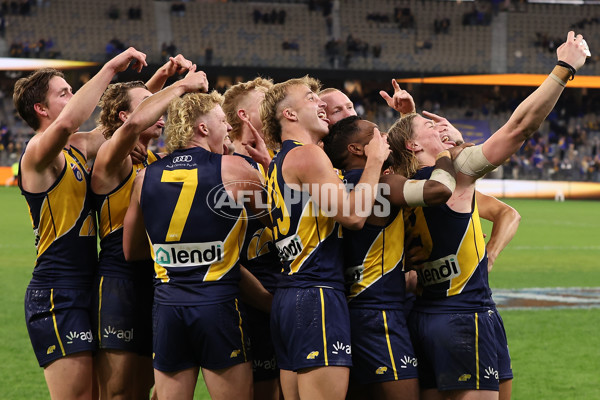 AFL 2024 Round 21 - West Coast v Gold Coast - A-52465441