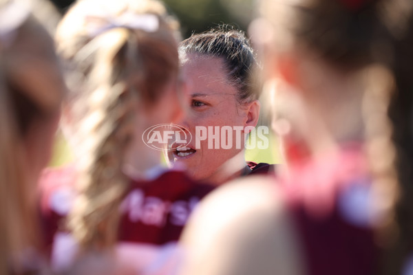 Marsh AFL National Championships U18 Girls 2024 - Western Australia v Queensland - A-52473420