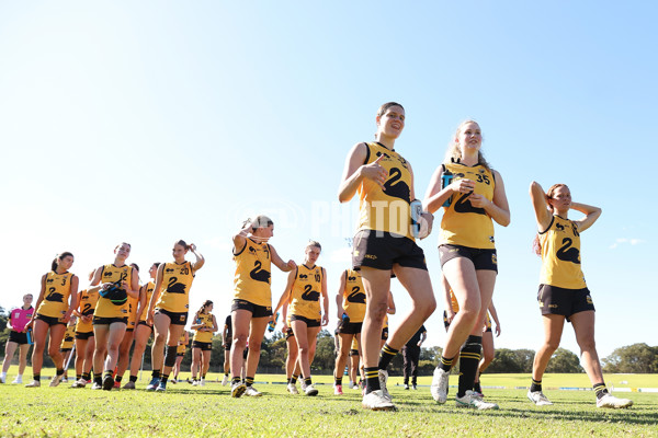 Marsh AFL National Championships U18 Girls 2024 - Western Australia v Queensland - A-52478190