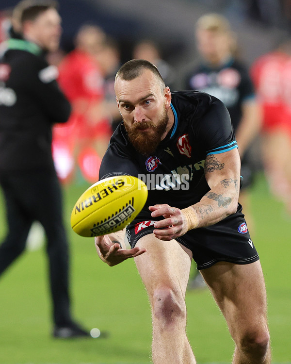 AFL 2024 Round 21 - Port Adelaide v Sydney - A-52486158