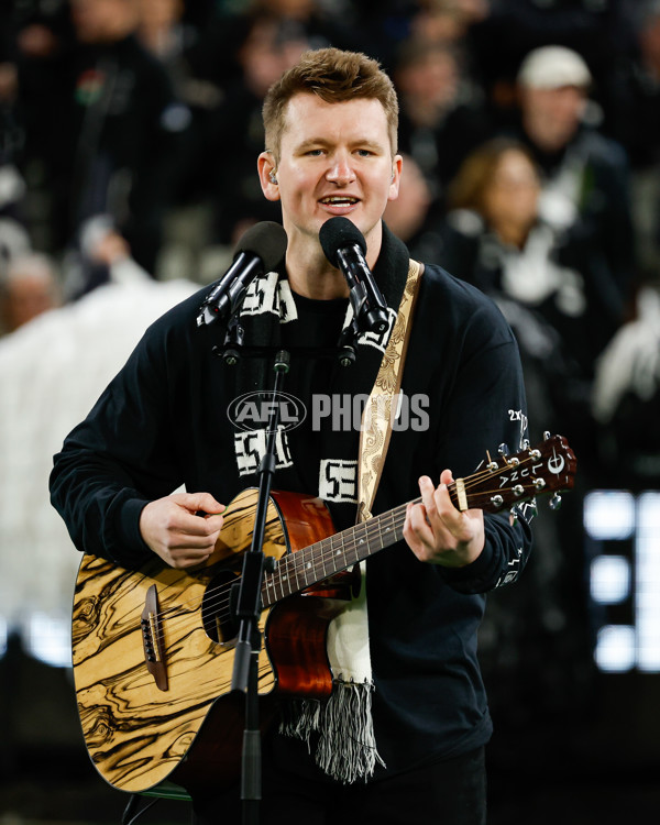 AFL 2024 Round 21 - Collingwood v Carlton - A-52491137