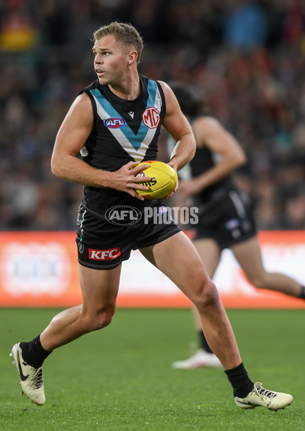 AFL 2024 Round 21 - Port Adelaide v Sydney - A-52491176