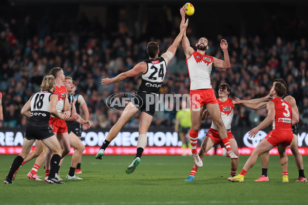 AFL 2024 Round 21 - Port Adelaide v Sydney - A-52492783