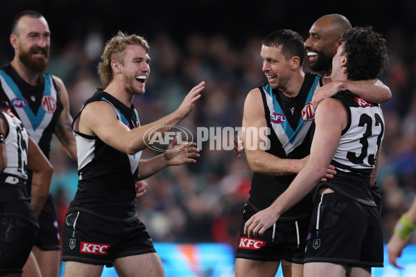 AFL 2024 Round 21 - Port Adelaide v Sydney - A-52495767
