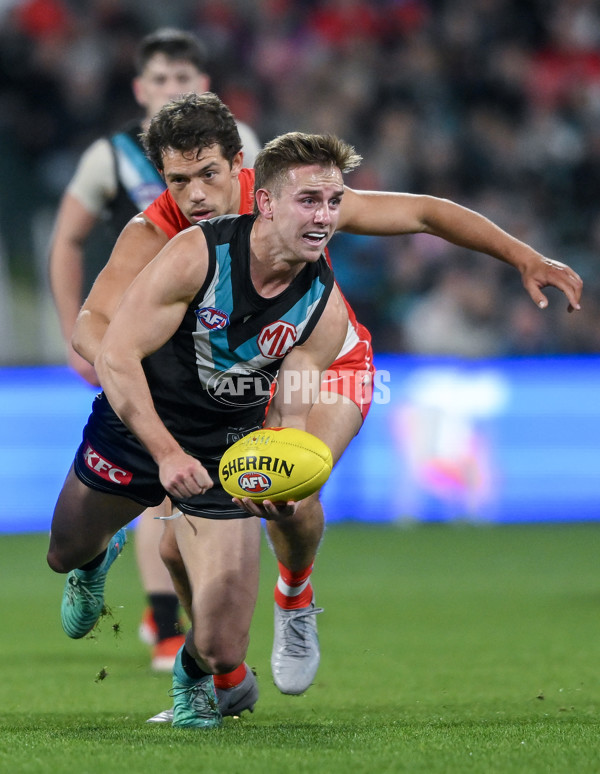 AFL 2024 Round 21 - Port Adelaide v Sydney - A-52495775